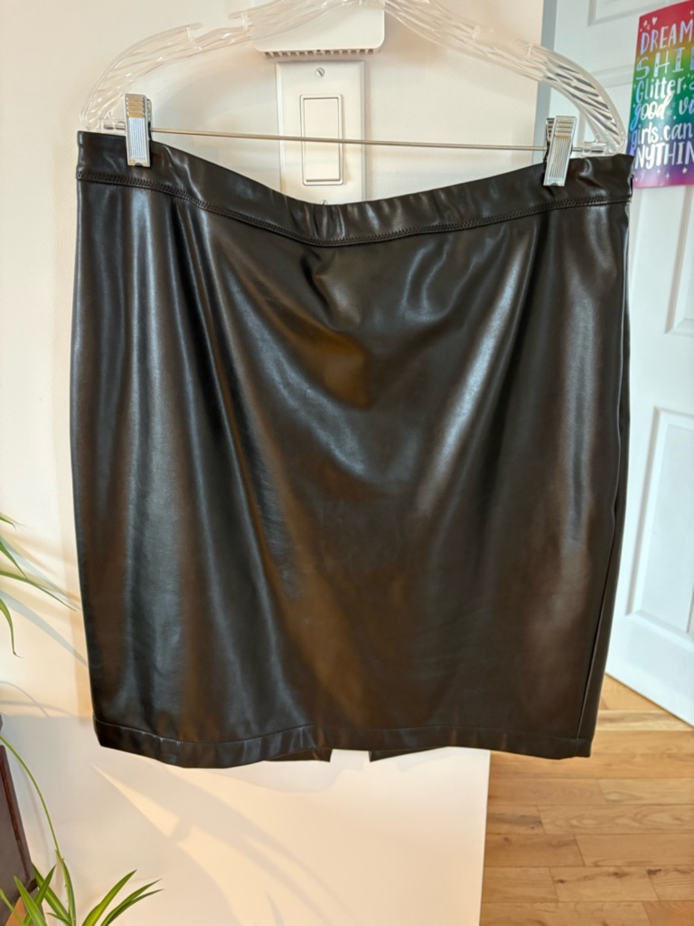 Michael Kors Black Faux Leather Pencil Skirt
